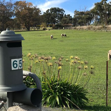 Adelaide Hills Escape Hotel Woodside ภายนอก รูปภาพ